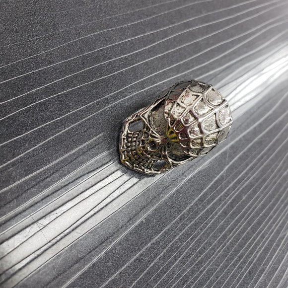 1/$10 2/$15 Men's size 10 Silver-tone Spider Web Skull Ring Fashion Jewelry - Picture 3 of 5